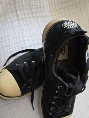 UGG Black Suede Lace-Up Sneakers with Cream Toe